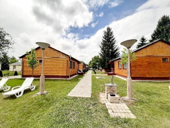 Fortuna Apartmanhazak Bogacs Exterior photo