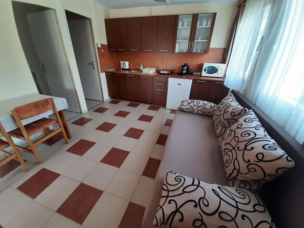 Fortuna Apartmanhazak Bogacs Exterior photo